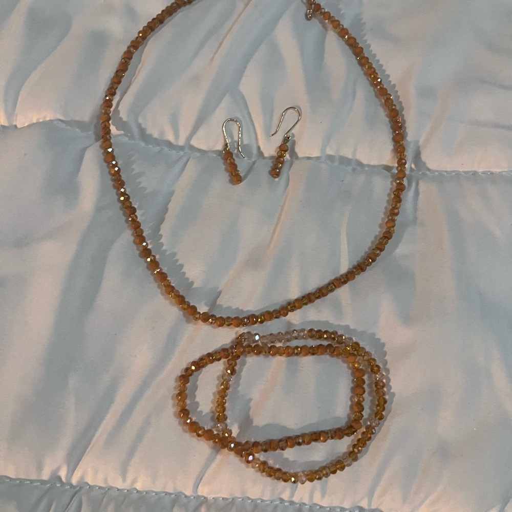 Necklace set